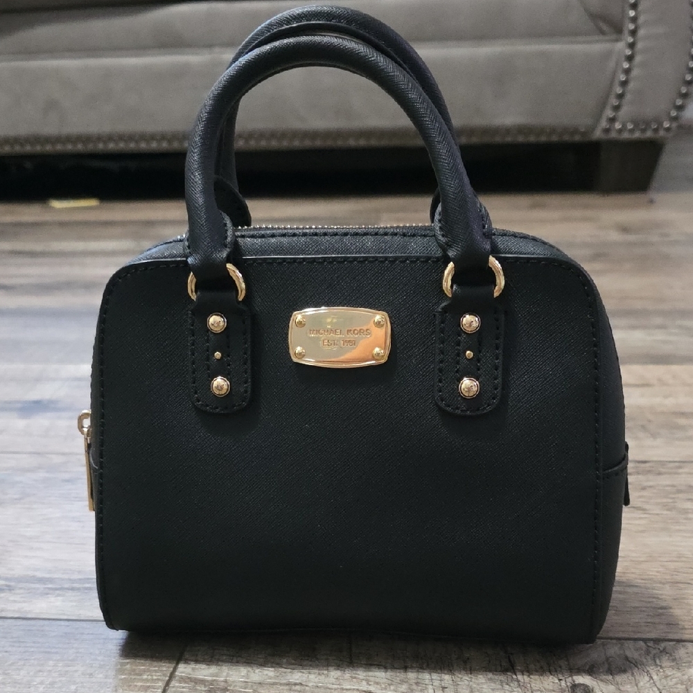 Michael Michael Kors black Saffiano leather dome satchel Hand Mini bag